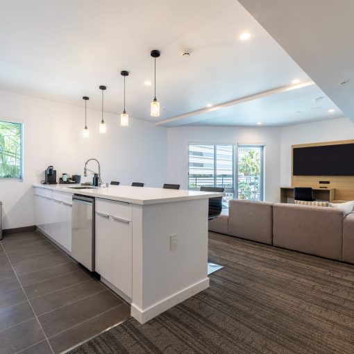 Hotel Mai 2BR Living